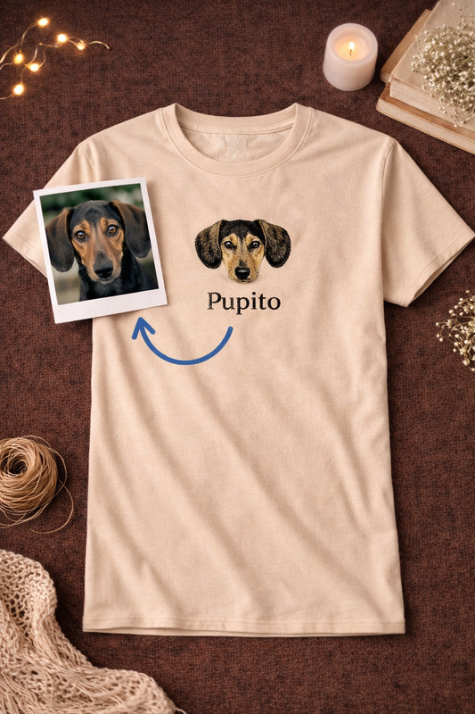 Remera Unisex Bordada con Retrato de Mascota (a Color) (Manga Corta)